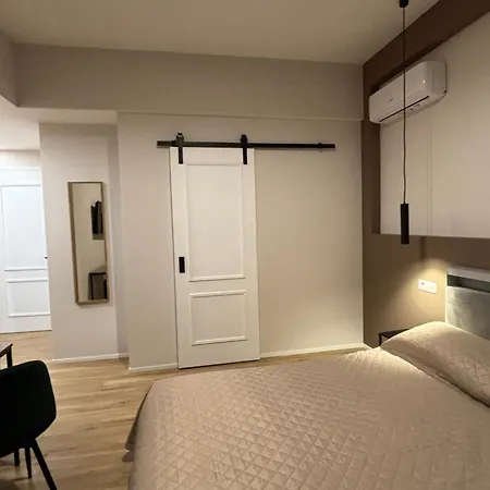 Eva 4*