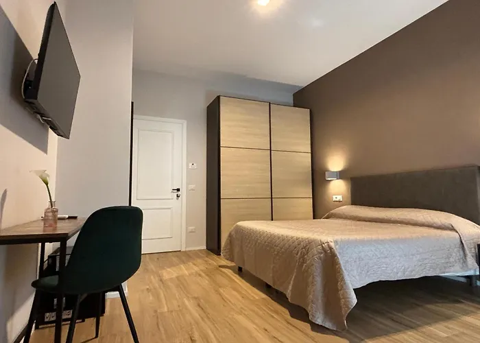 Eva Guest house